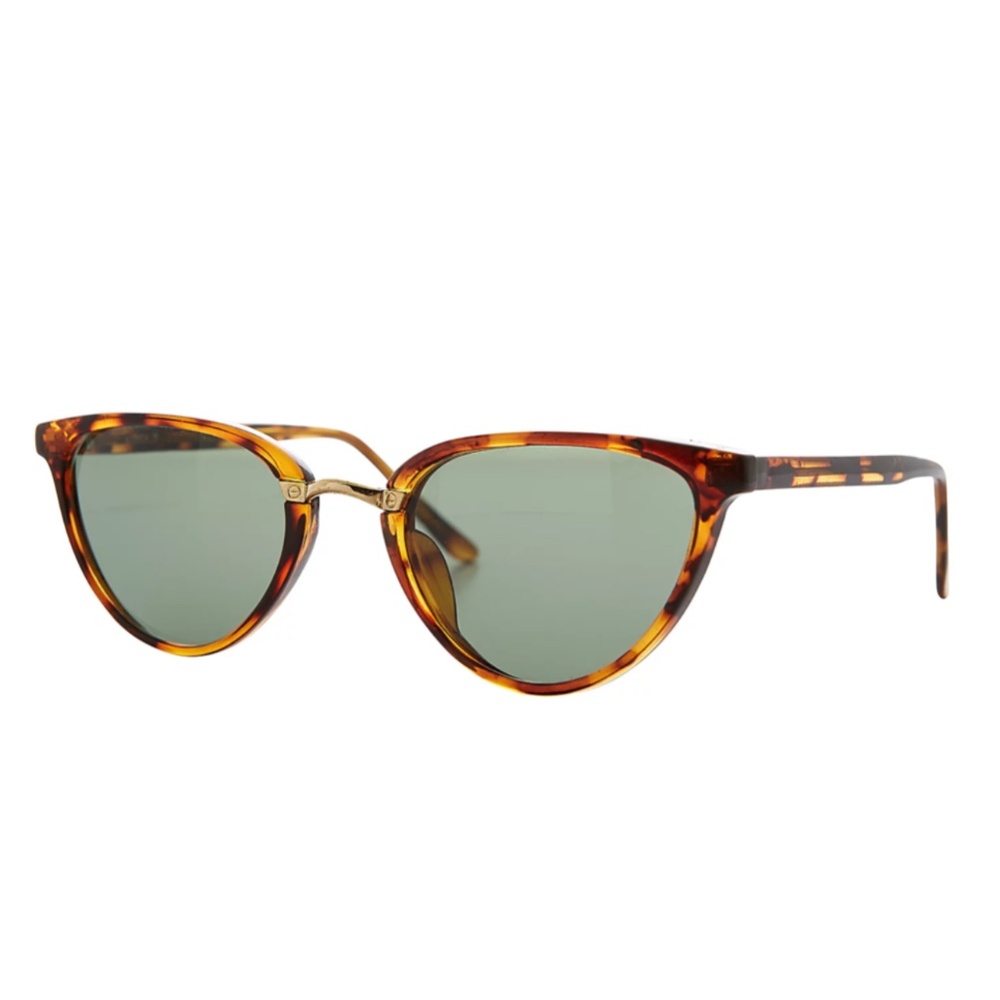 NEW free people VINTAGE cat eye sunglasses
